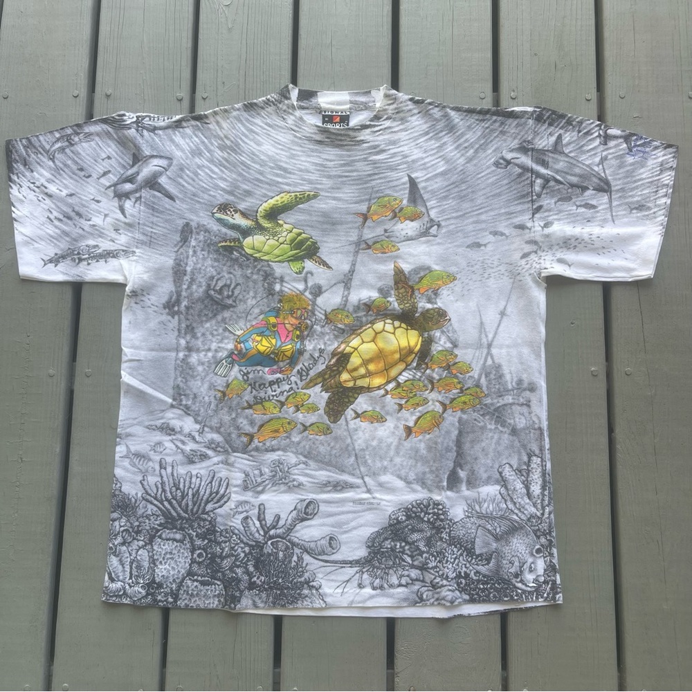 Vintage 90’s Scuba Diver Shipwreck Sharks Turtles Fish Sea Life AOP T-Shirt XL